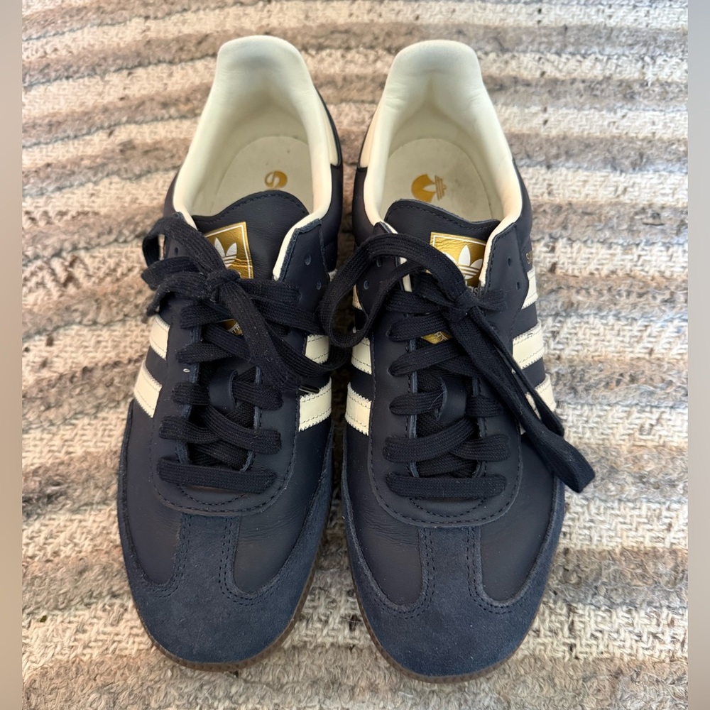 Adidas OG NIGHT NAVY Sambas with White Stripes
